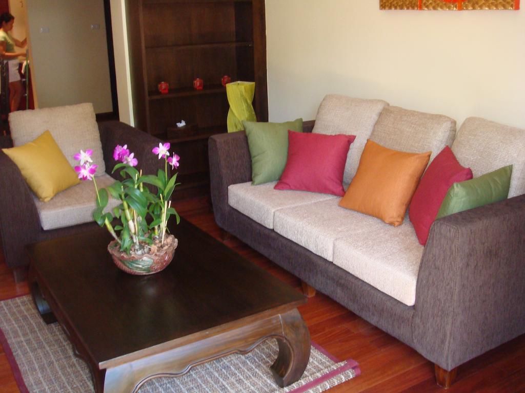 Sunset Apartment Phuket Patong Buitenkant foto