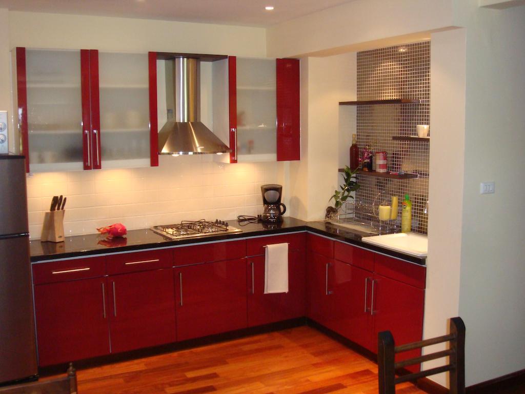 Sunset Apartment Phuket Patong Buitenkant foto